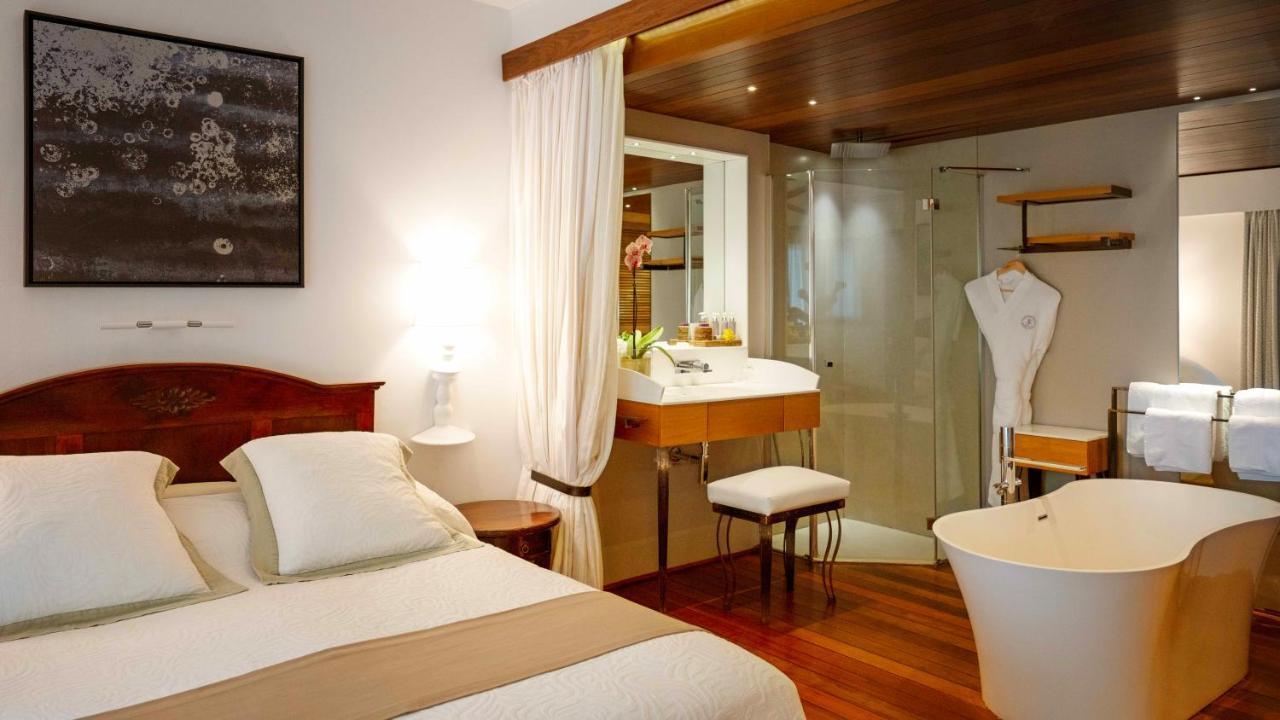 Blue Margouillat Seaview Hotel-Relais & Chateaux Saint-Leu Exterior photo
