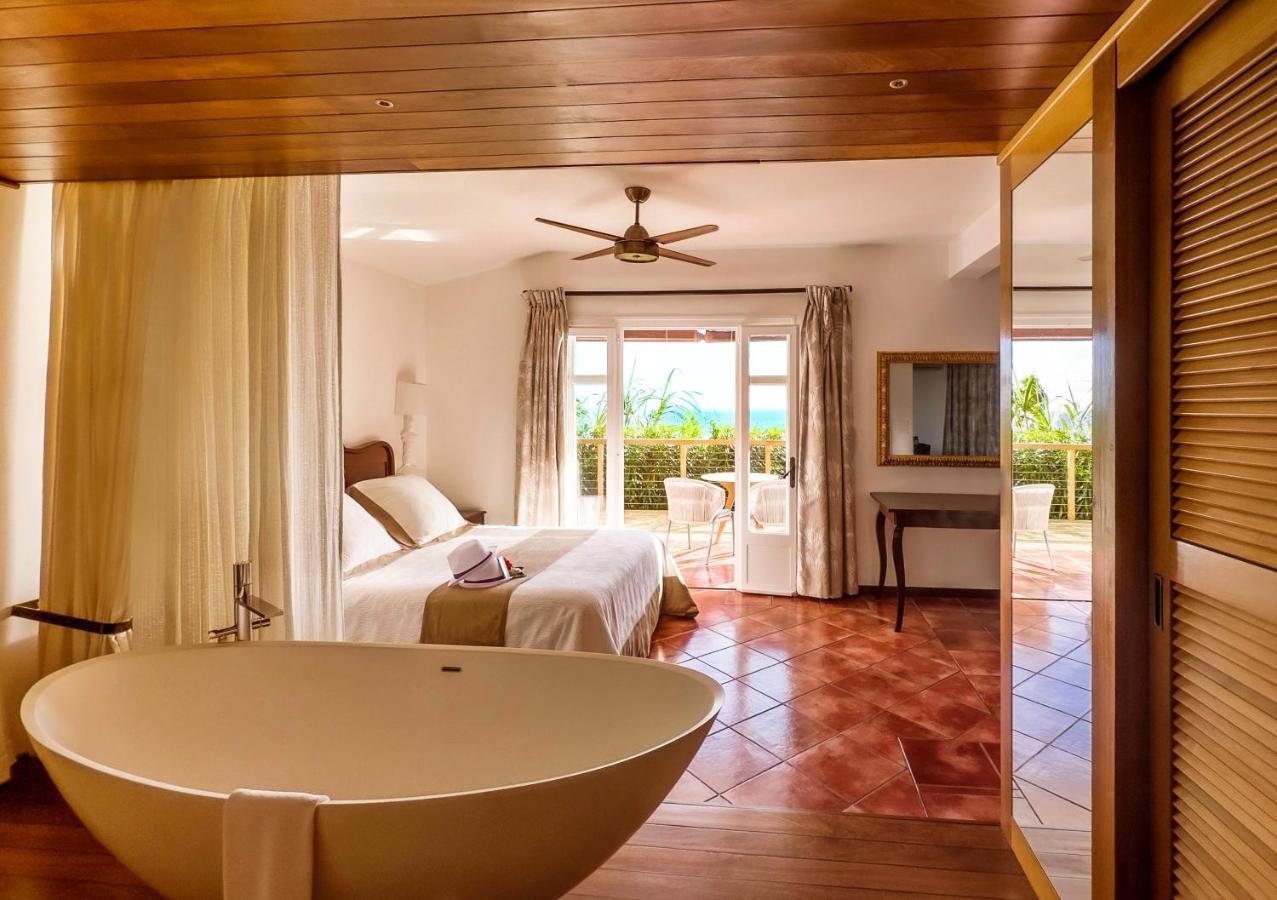 Blue Margouillat Seaview Hotel-Relais & Chateaux Saint-Leu Exterior photo